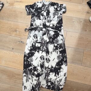 Banana Republic Black & White Abstract Maxi Shirt Dress with Belt